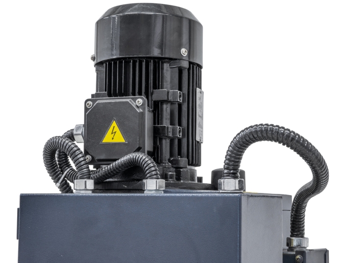 Radialbohrmaschine RDM 32 - 700 / 400 V motor