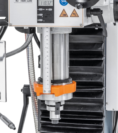 Bohr- und Fräsmaschine inkl. Guss-Untergestell MD 50 PF pinole