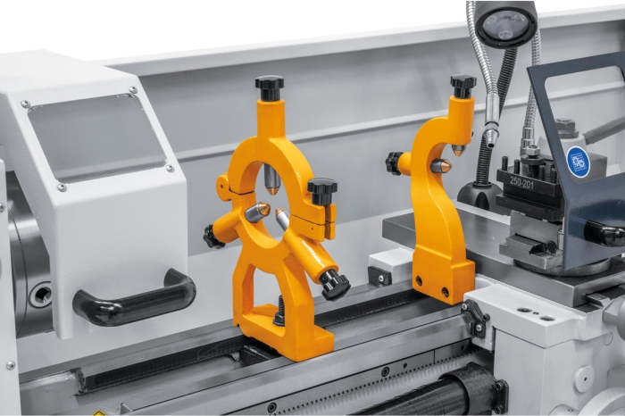 Leit- und Zugspindeldrehmaschine DM 1000 Vario lünetten