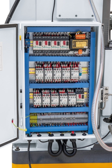 Universalfräsmaschine FM 90 DRO schaltkasten