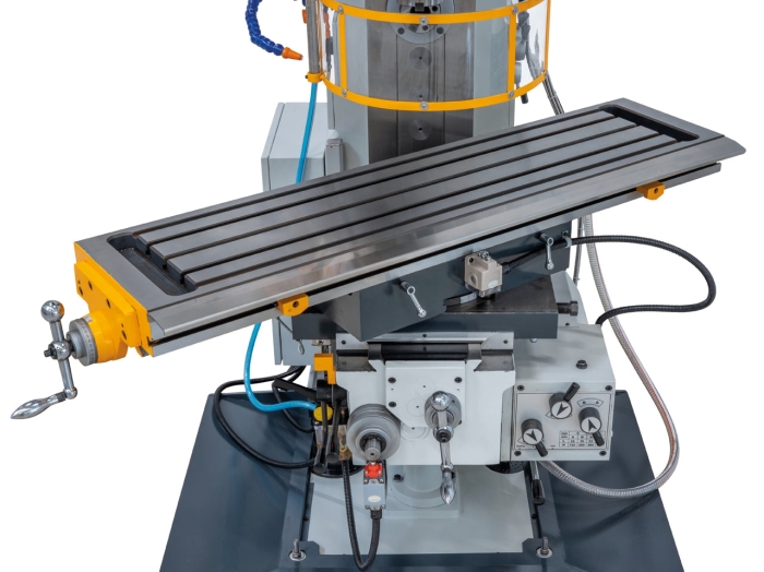 Universalfräsmaschine UFM 320 frästisch geschwenkt 1