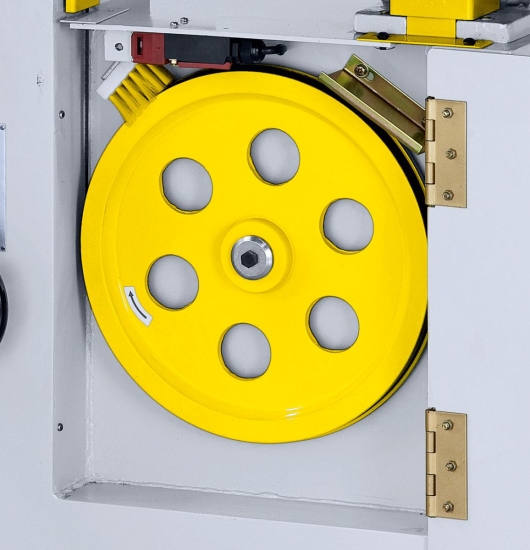 Die dynamisch ausgewuchteten Antriebsräder aus Grauguss sorgen für einen ruhigen Lauf der Maschine.