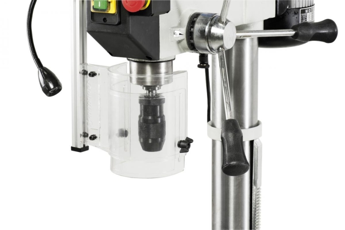 Serienmäßig: Schnellspannbohrfutter 1 - 16 mm