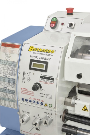Elektronisch, stufenlose Drehzahlregelung, leichtes Ablesen mittels Digitalanzeige.