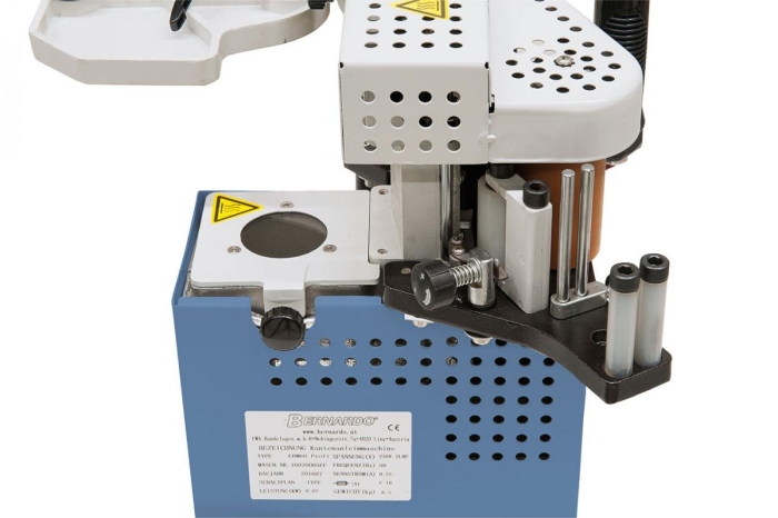 Hohe Sicherheit durch verschließbares Leimbecken – beim Kippen des Gerätes besteht keine Verbrennungsgefahr