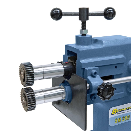 Bernardo SM 200 Manuelle Sickenmaschinen