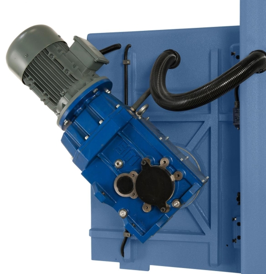 Leistungsstarker Antriebsmotor mit schräg verzahntem Getriebe, Antriebsleistung 3,0 kW