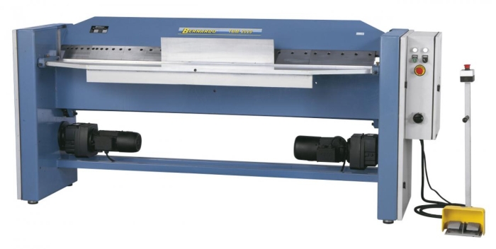 Bernardo TBM 3020 Motorische Schwenkbiegemaschinen