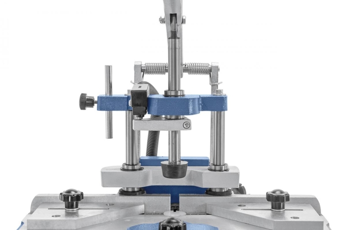 Bernardo KNF 1 Keilnutfräsmaschinen