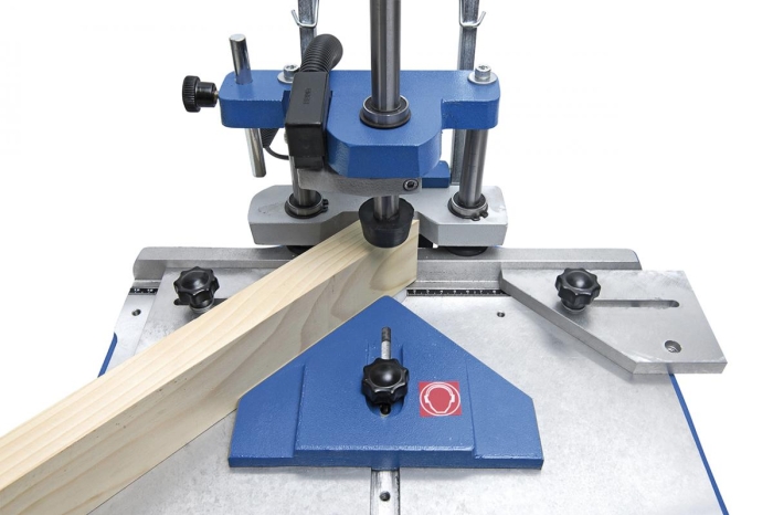 Max. Durchgangshöhe von 100 mm, max. Frästiefe 50 mm