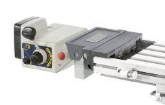 Bernardo Universal-Tischvorschub AL 500 D Zubehör für Bohr- und Fräsmaschinen Bernardo Universal-Tischvorschub AL 500 D Zubehör für Bohr- und Fräsmaschinen